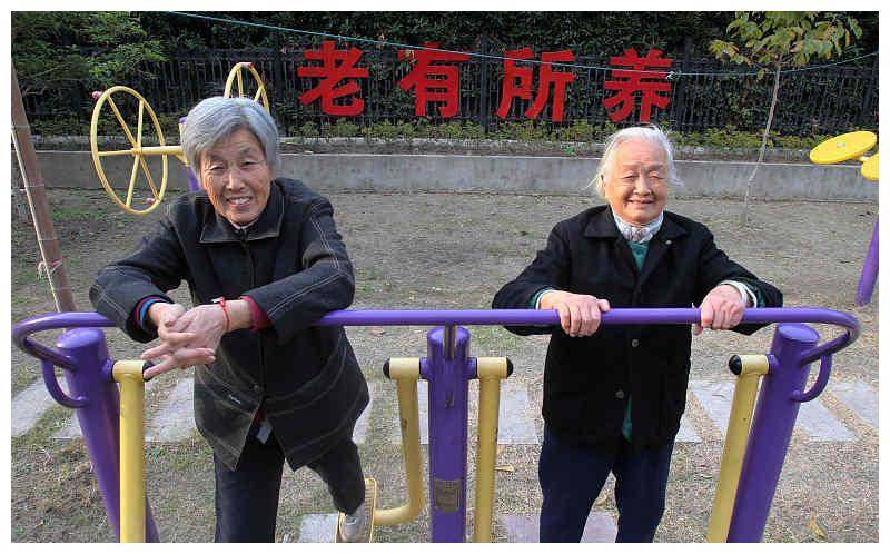父母未撫養子女，子女拒絕贍養合法嗎？不合法，仍要贍養！