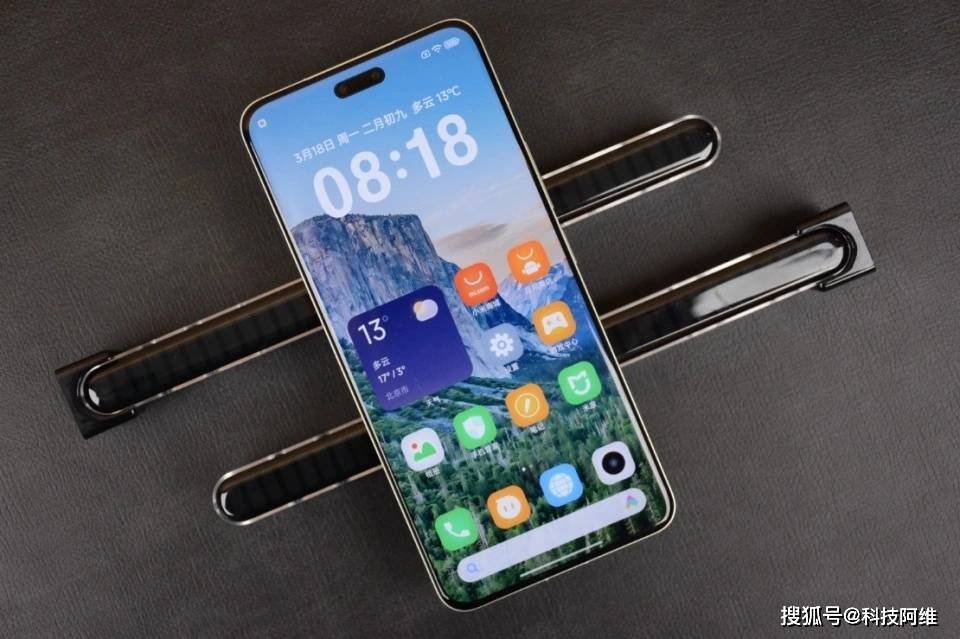 首銷10分鐘銷售額翻倍，16GB+512GB+5000萬，如今終于淪為中端機