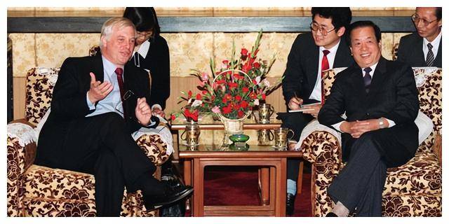 2017年錢其琛葬禮，中央領導齊聚八寶山，還來了一位特殊來賓