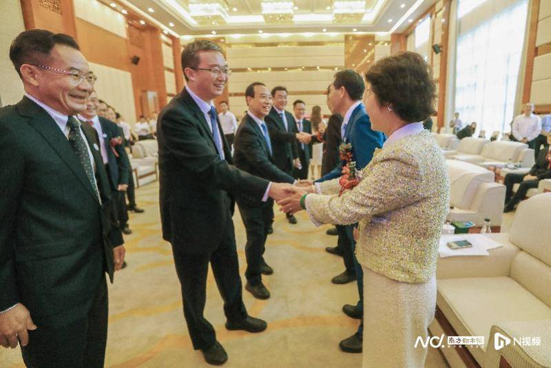 東莞市委書記韋皓：將旗幟鮮明地支持民營經濟發展