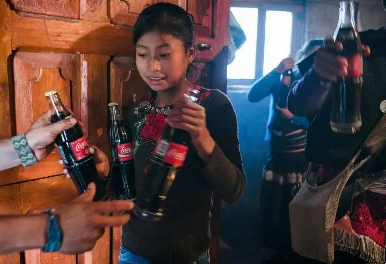 中國人吃的食品添加劑，真比歐美日本更多、更狠？