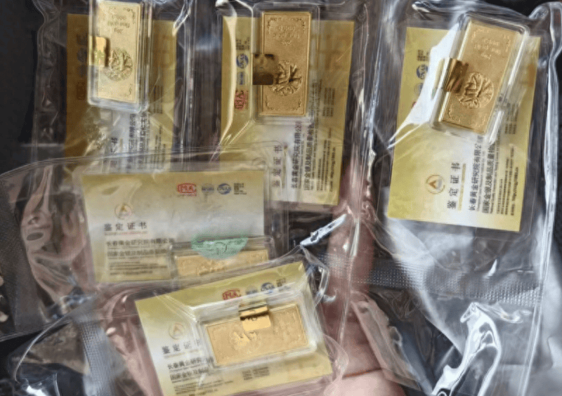 90、00后炒股：用大模型選股，不賺錢也不想離開