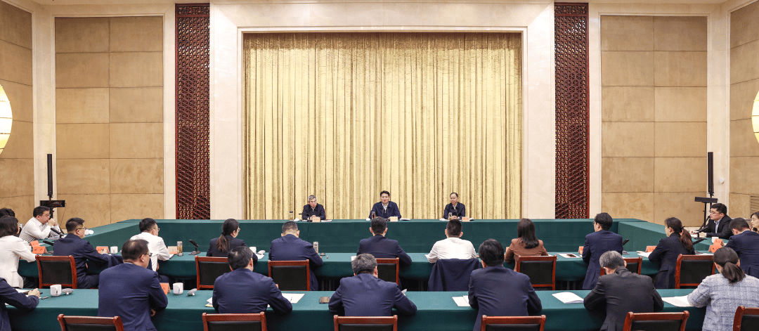 江蘇最年輕市委書記，送給年輕干部“五句話”