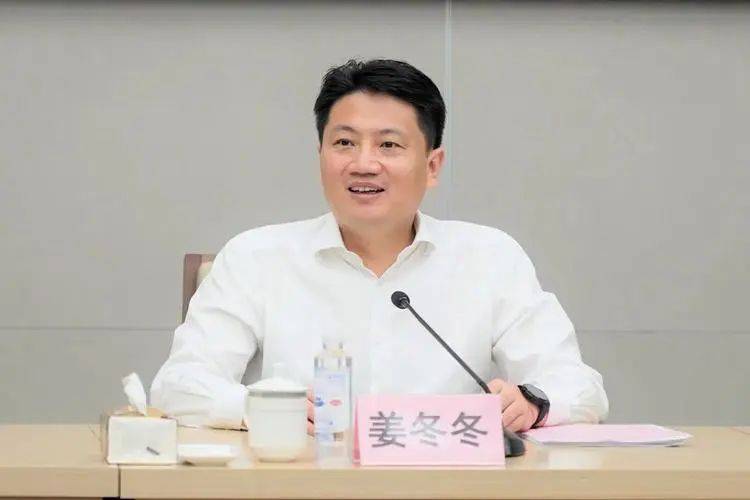 江蘇最年輕市委書記，送給年輕干部“五句話”