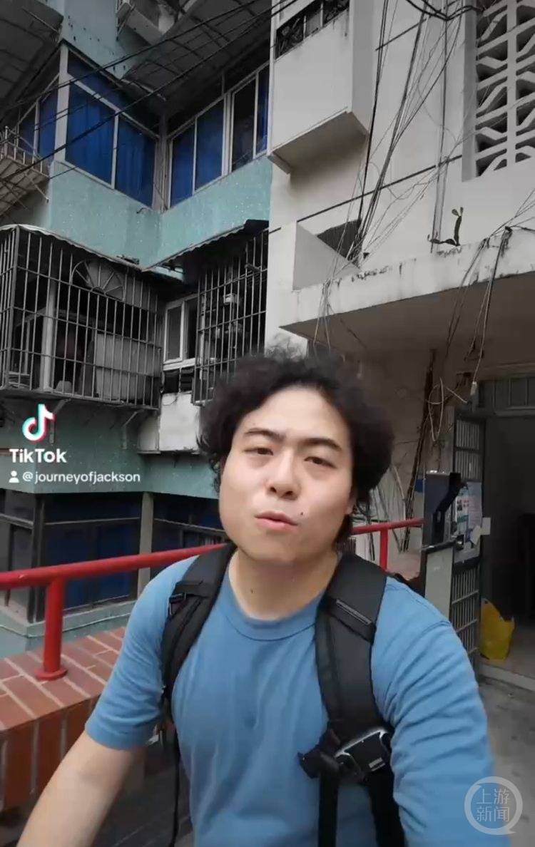 重慶小哥把“上班之路”發到網上，全世界網友驚呆了！