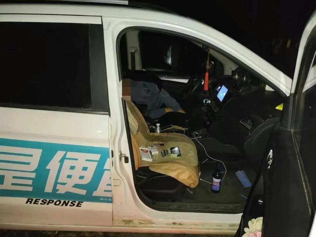 男子一時想不開，服下頭孢配白酒！40分鐘后……
