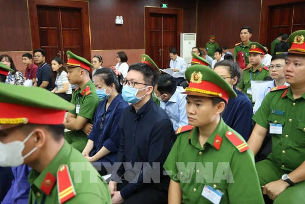 越南檢察官告知女首富：交110億美元，免死