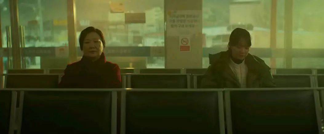 90后獨生子女，把抑郁癥父母送去精神科