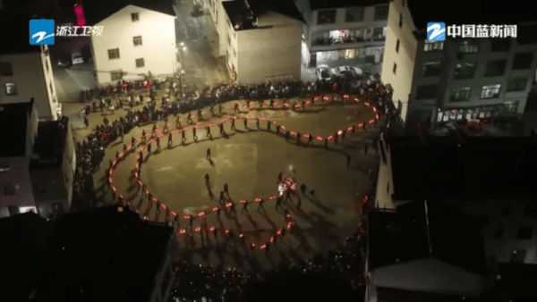 文化中國行丨春節申遺成功 文成太公祭和浦江板凳龍成為代表性內容