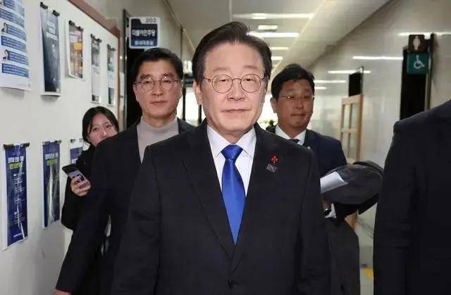 尹錫悅險中求穩：戒嚴風波逆轉，國民力量黨撐腰，李在明盼破局！