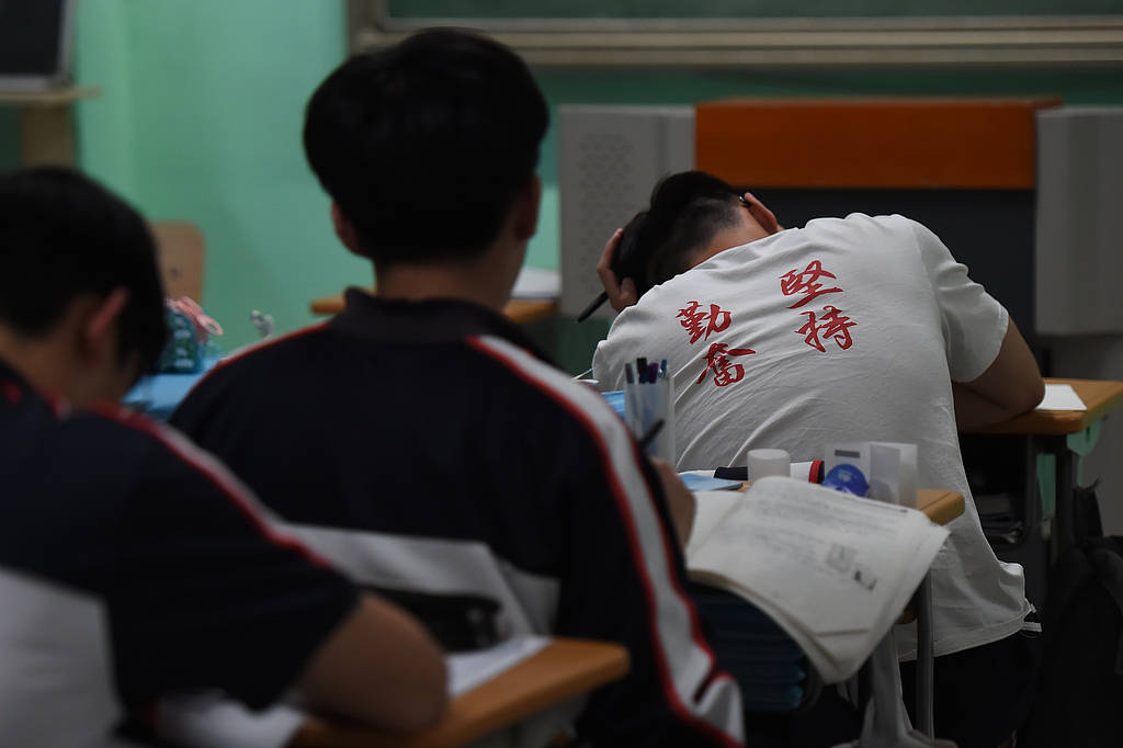 晚自習上廁所要開醫院證明？反人性的教育該消停了