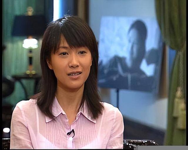 萬萬沒想到，“丁克”了半輩子的徐靜蕾，如今卻成了人生贏家