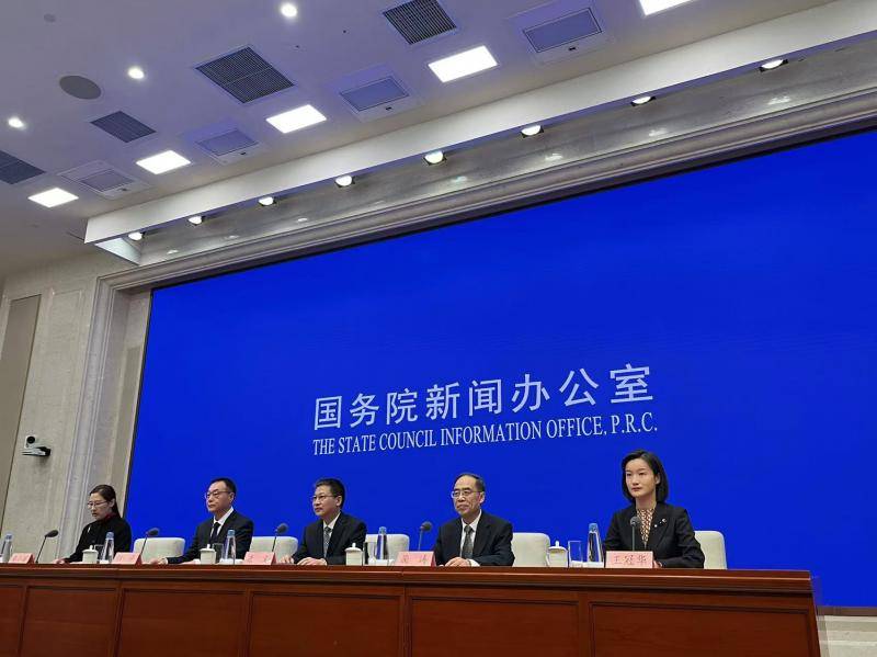 國家統計局：我國國內生產總值已接近130萬億元，經濟總量穩居世界第二