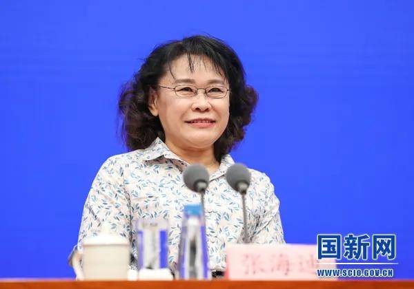 中國殘聯原主席、康復國際原主席張海迪，受聘康復大學名譽校長