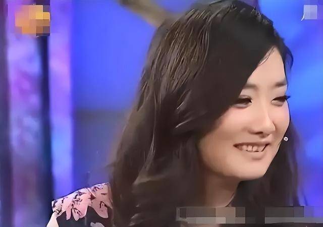 鳳凰傳奇出道20年被迫換主唱，曾毅：現在賺錢也太難了！