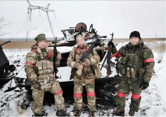 爆發激戰1.2萬烏軍被斬，近3000件裝備被毀，頓巴斯最后屏障失守
