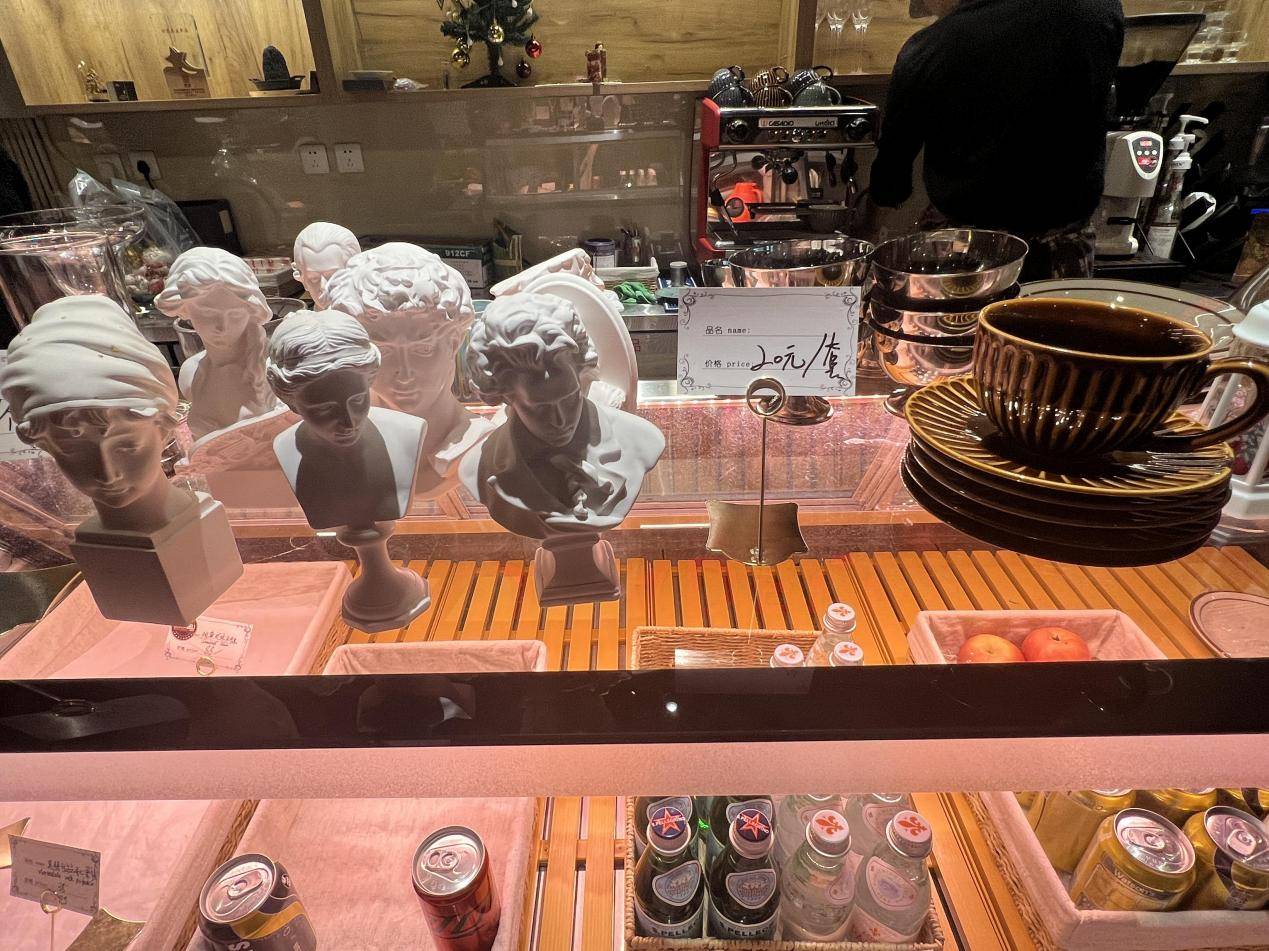 52歲中年人負債做餐飲 堅持不給騎手吃碎肉