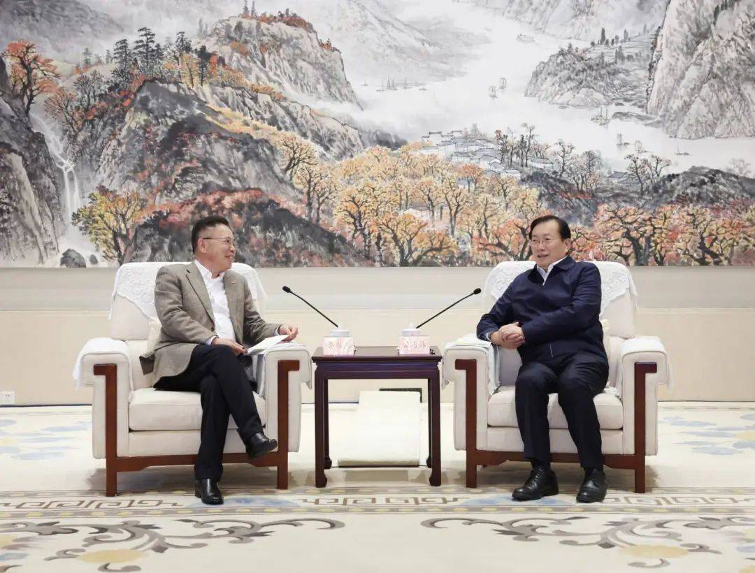 王忠林李殿勛與TCL集團董事長李東生座談