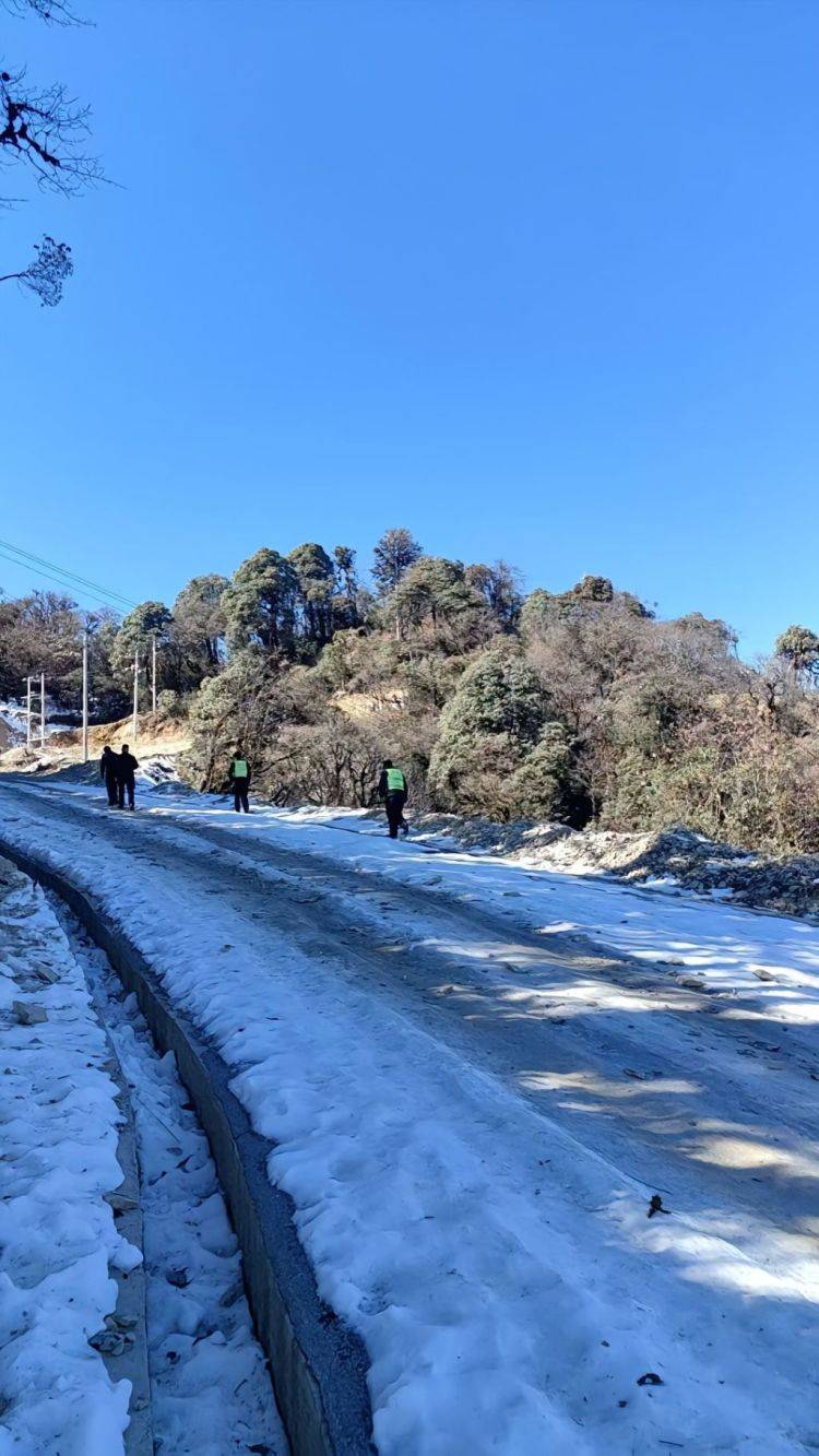 8歲女童在高山走失三天，云南騰沖多方力量正全力搜尋