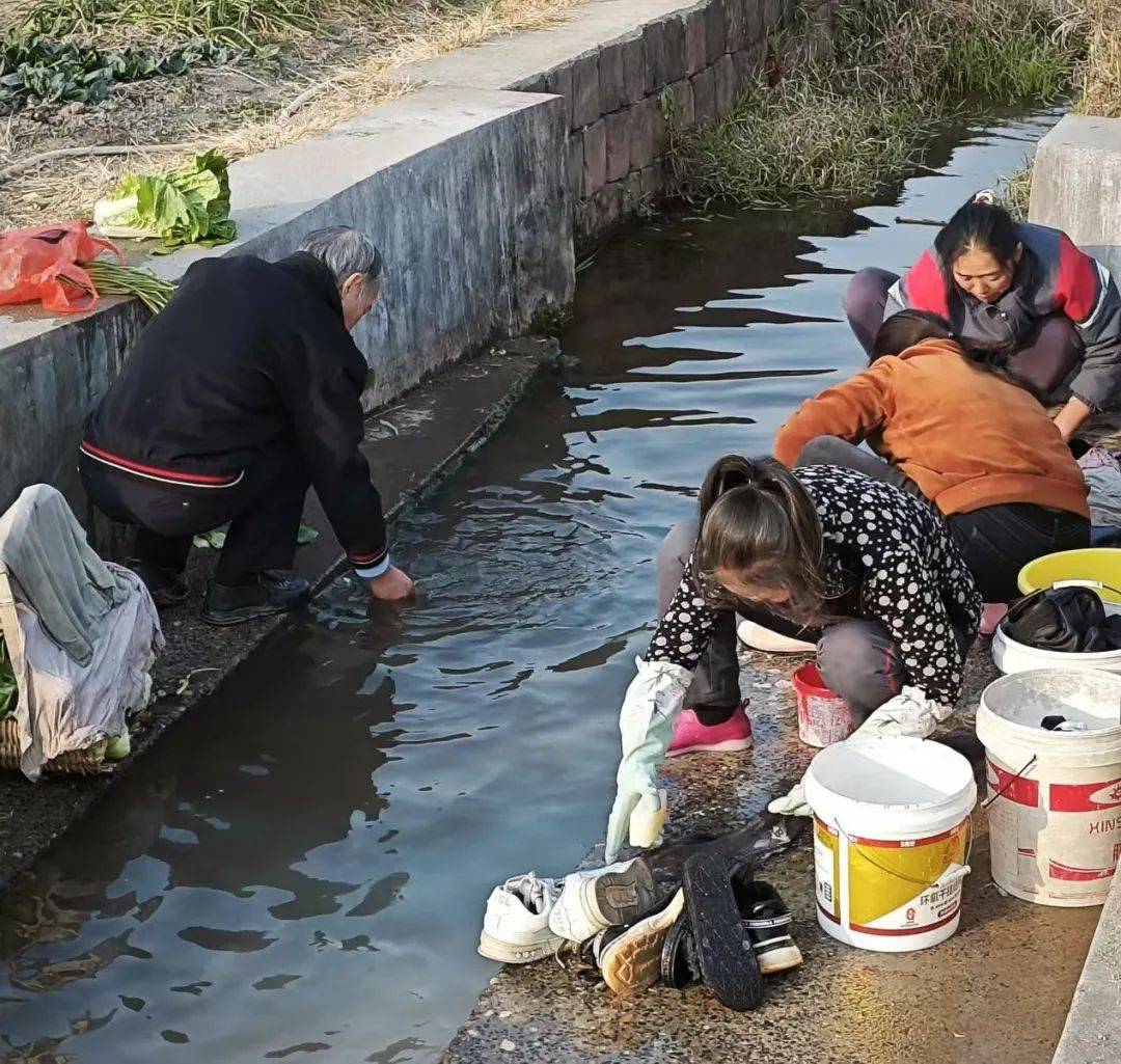 江西“最強釘子戶”所在公路即將通車！屋主發聲：后悔沒答應拆遷