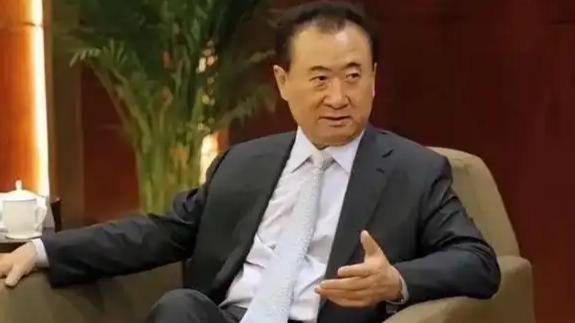 王健林80億元股權被全部凍結！