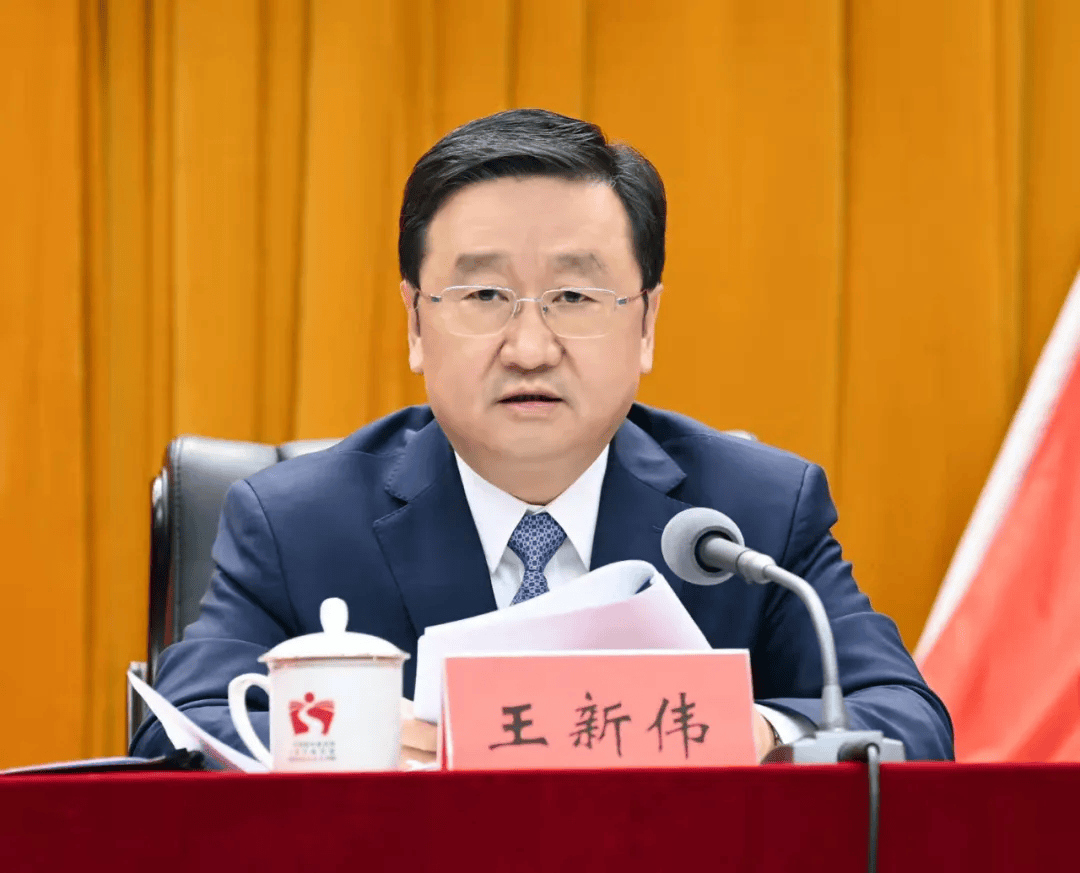 王新偉當選遼寧省省長