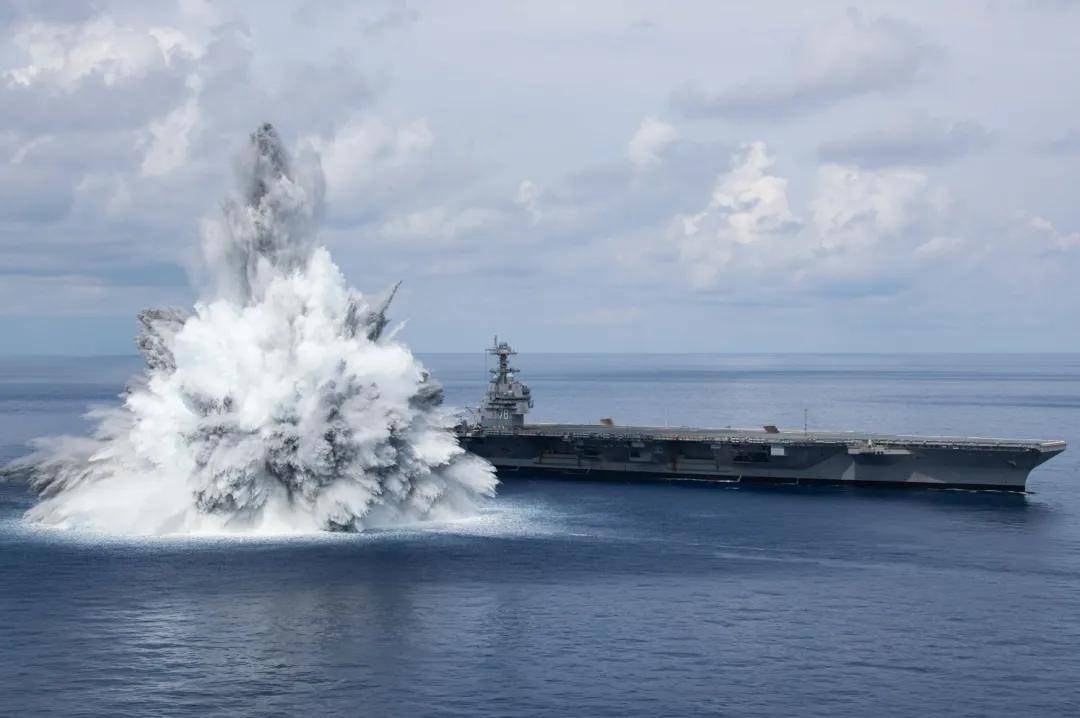 “福建”艦第7次海試走出“詭異航跡”，已完成“抗沖擊試驗”？
