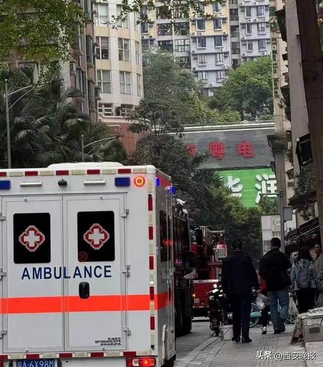 “整棟樓震了一下”！ 15歲男孩在家做實驗引發爆炸