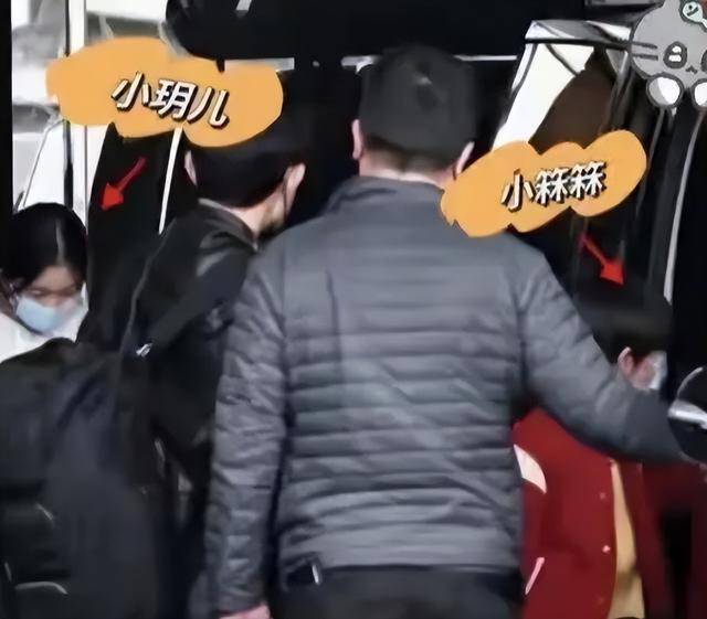 大S兒女回北京，張蘭拉著小玥兒逛街，網友夸汪小菲好帥