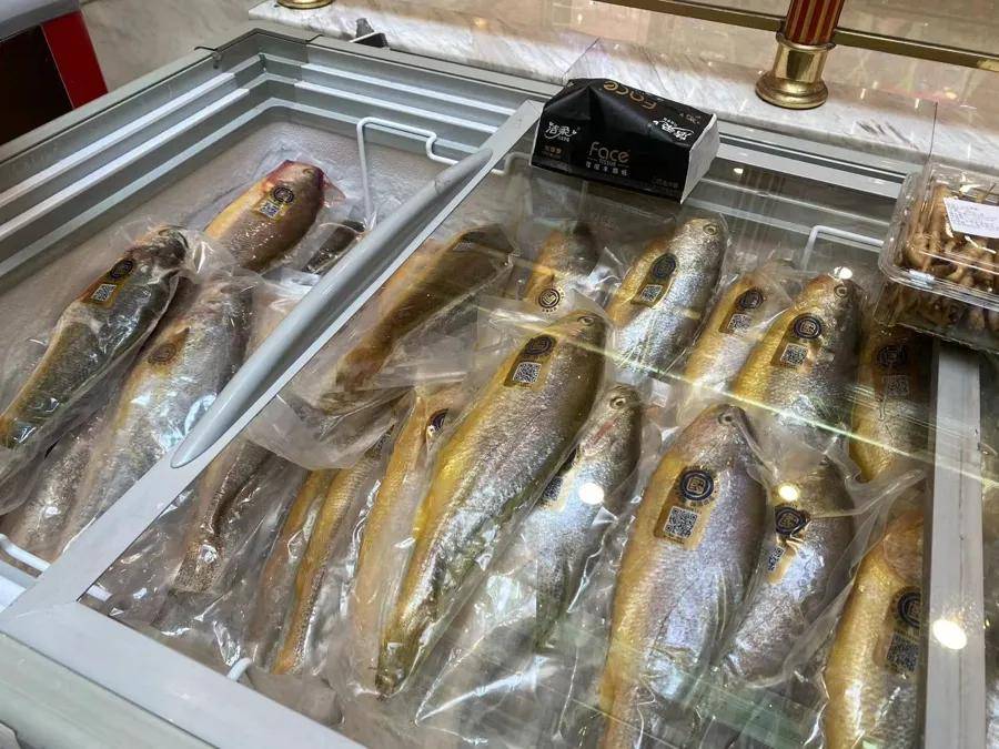 “1800元的出口商品219元拿下”！上海人假期瘋狂“撿漏”，這里外貿好東西都賣爆了，新品還將接力上市