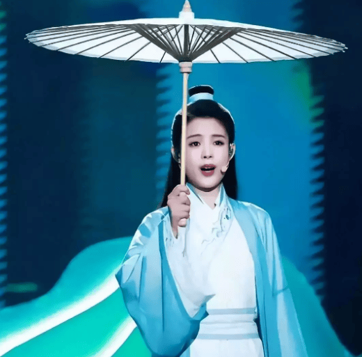 陳麗君為說錯話落淚道歉：以后一定讓嘴和腦子在同一戰線上