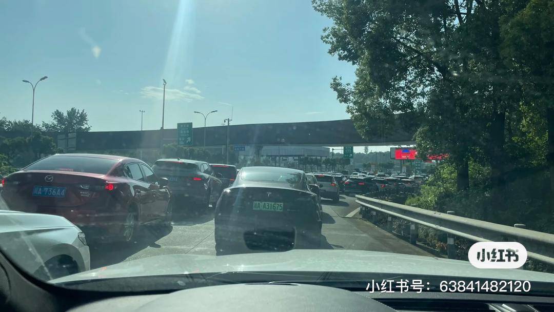 成都ETC整體失效致繞城高速堵死？12122：系成溫邛高速溫江收費站停電，已恢復