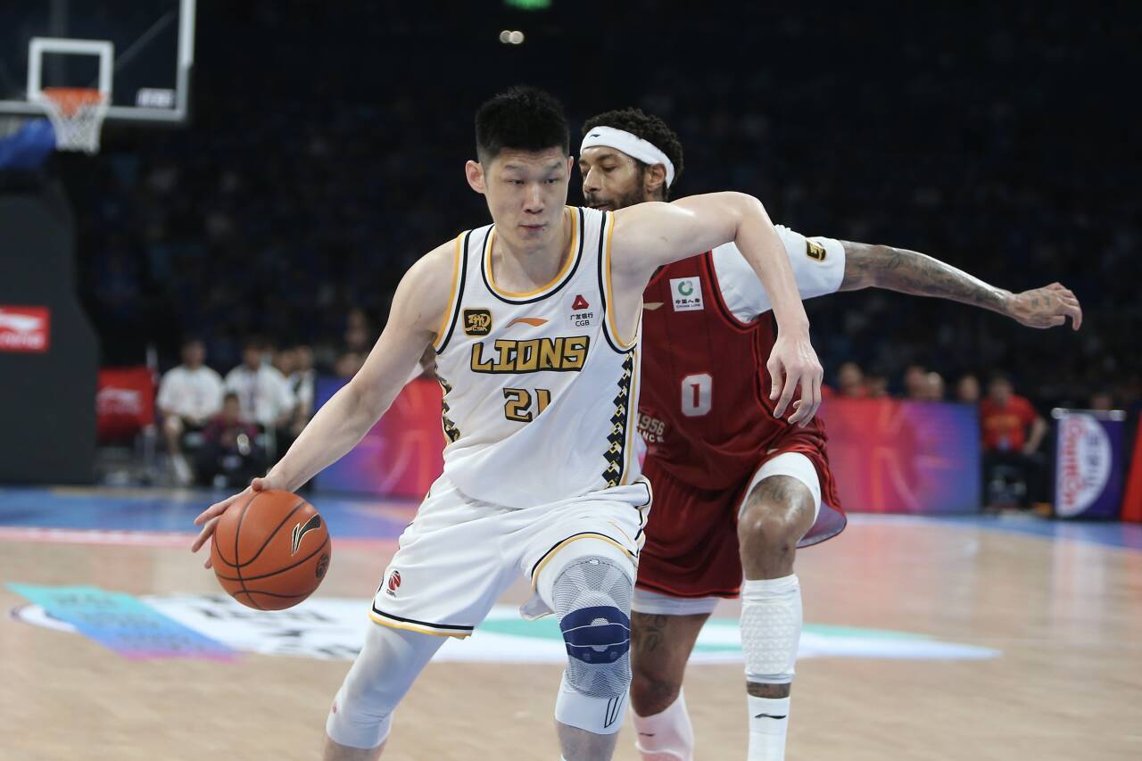 總決賽-布朗44分周琦26+13 廣廈客場逆轉北京總分2-1