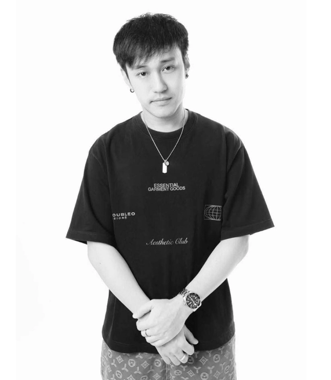 泰國DJ與毒梟老大女友有染，遭槍殺被拋尸樹林，女友曾多次提醒