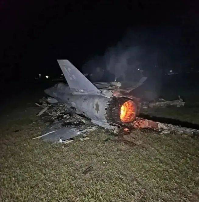 F-14隕落德黑蘭，F-35謎團再現！伊以“貓鼠游戲”引爆中東火藥桶