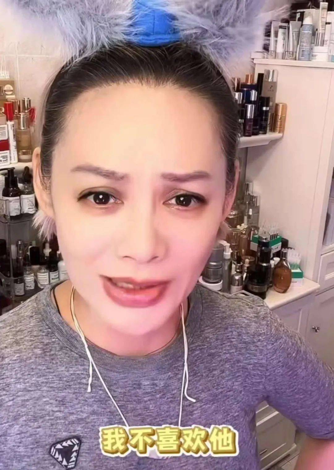 寧靜回應與汪峰戀情：我不喜歡他，下次傳緋聞找個年輕帥氣的行不